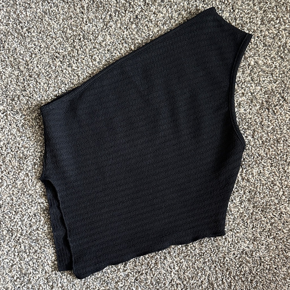 SHEIN One Shoulder Top